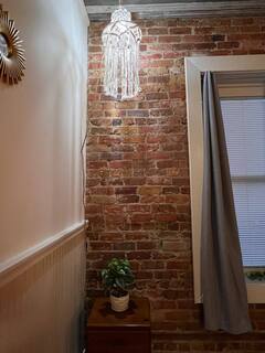 Building Photo - 1035 S Jones St