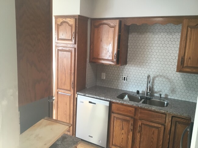 Building Photo - 1091 County Road B2 W
