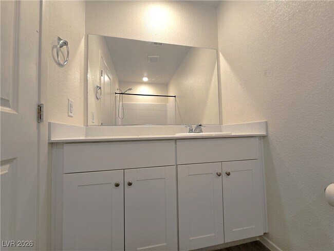 Building Photo - 487 Waterfall Cv Ct