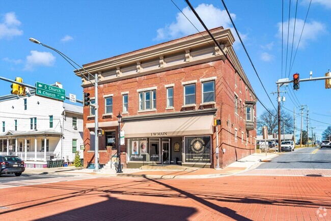 Building Photo - 1 W Main St