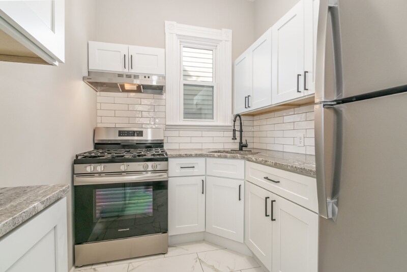 Building Photo - 517 Highland Ave