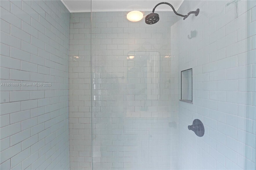 Building Photo - 2911 SW 108th Way