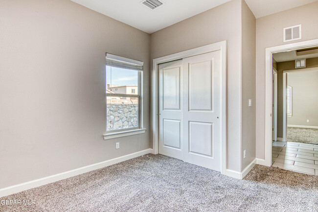 Building Photo - 14700 Harry Flournoy Ave