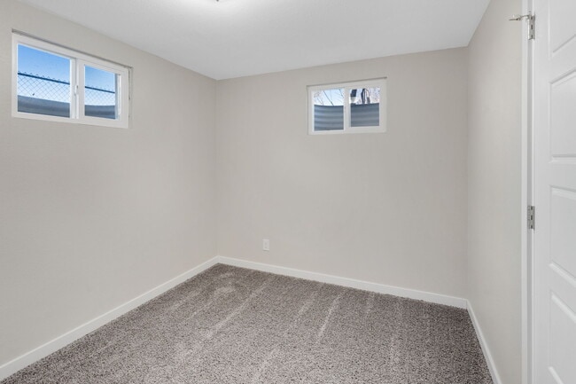 Building Photo - 3919 Tennyson Ave