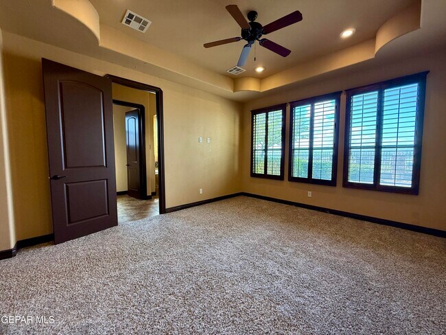 Building Photo - 7331 Brays Landing Drive