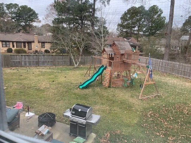 Yard 4 - 2436 Apiary Ct