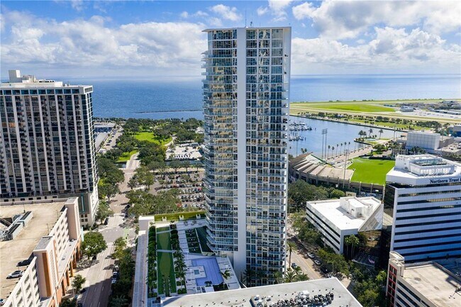 Primary Photo - 145 2nd Ave S