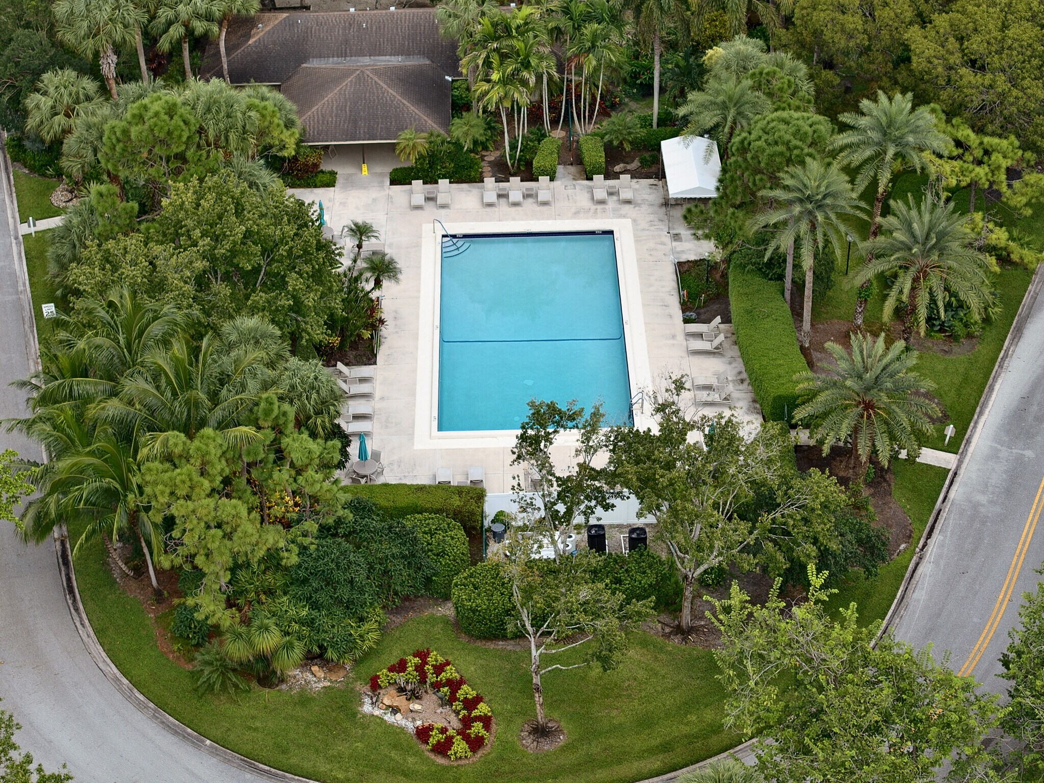 Building Photo - 4000 Cypress Grove Way