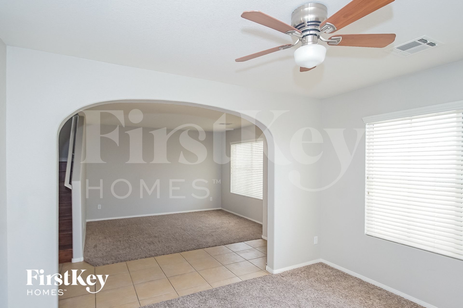 Building Photo - 5333 N Carlsbad Heights St