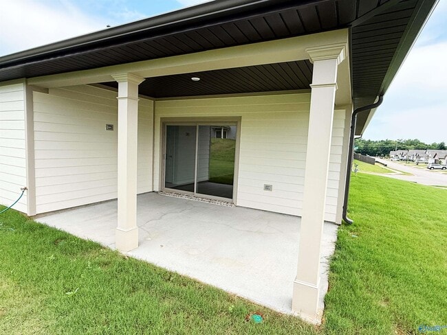 Building Photo - 28529 Whitehall Ln