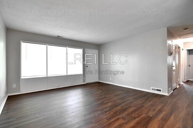 Building Photo - 9909 Plaudit Way