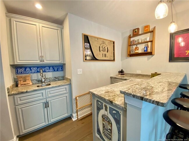 Building Photo - 46 Brookhill Ct
