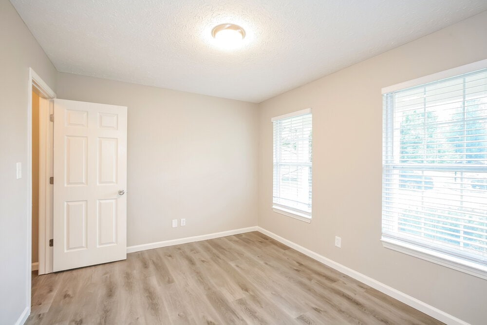 Building Photo - 10607 Pickens Ct