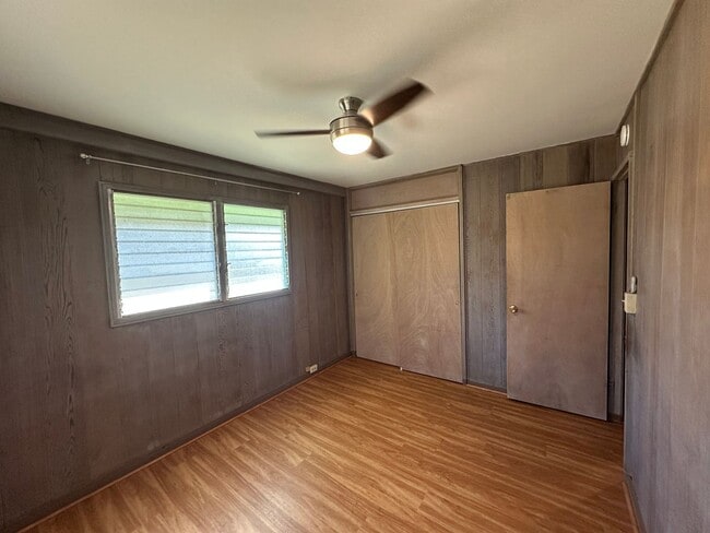 Building Photo - 929 Maniniholo St