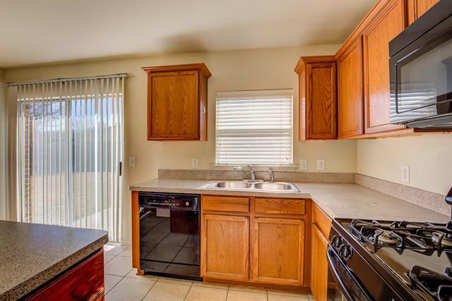 Building Photo - 1720 Desperado Rd