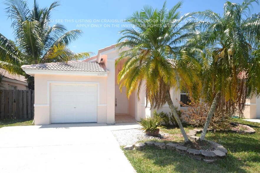 Primary Photo - 6249 Island Way