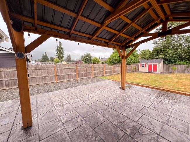 Building Photo - 3 Bed 2 Bath Rambler Gold Bar w/ RV Parking