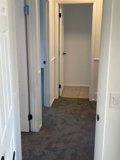 Building Photo - 221 E Nicoletti Dr