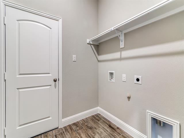 Building Photo - 430 Oleander Dr