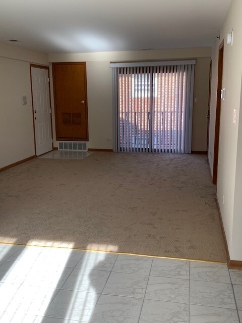 Building Photo - 10541 Parkside Ave