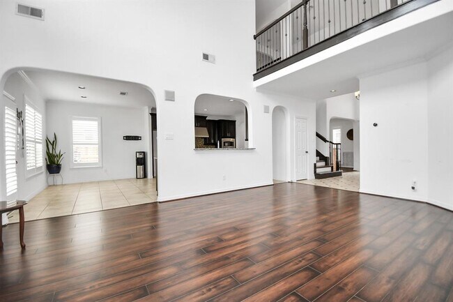 Building Photo - 26535 Ashwood Creek Ln