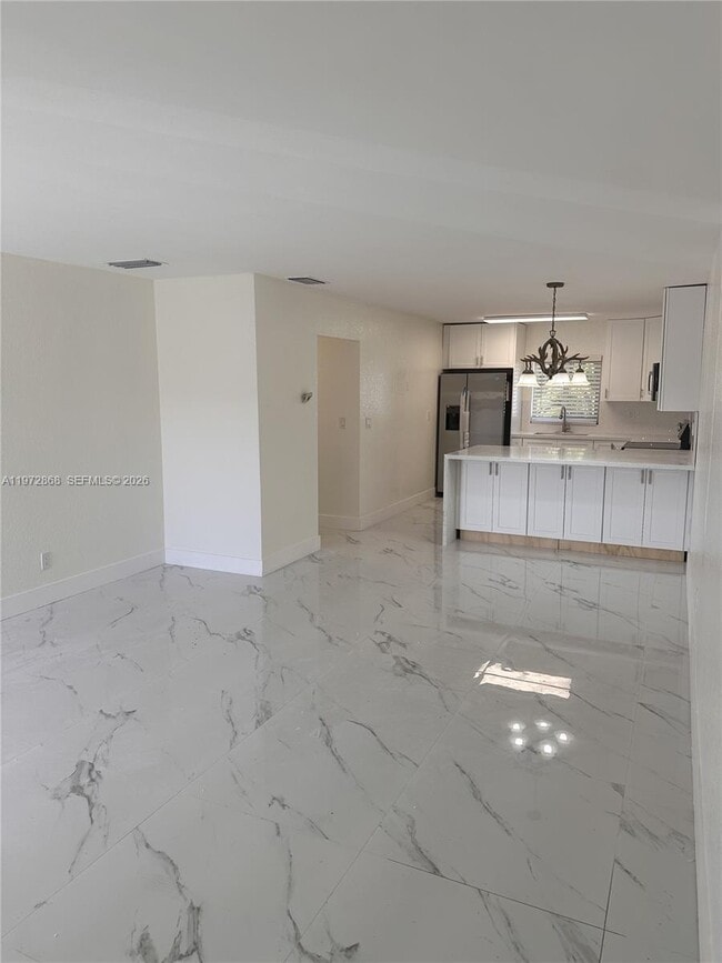 Building Photo - 6591 SW 46th St