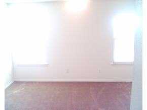 Building Photo - BEAUTIFUL EASTSIDE HOME FOR RENT
