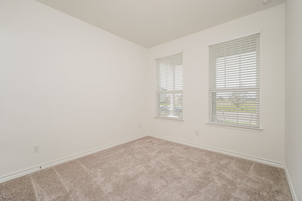 Building Photo - 1637 Viola Ln