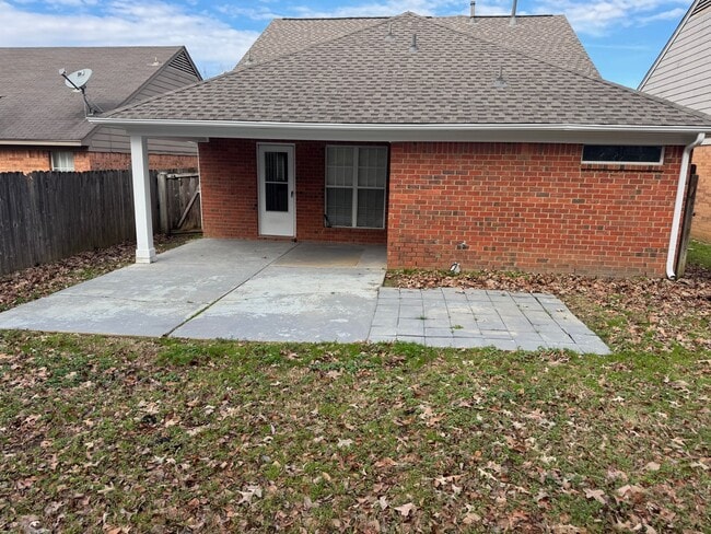 Building Photo - 769 Burton Ln