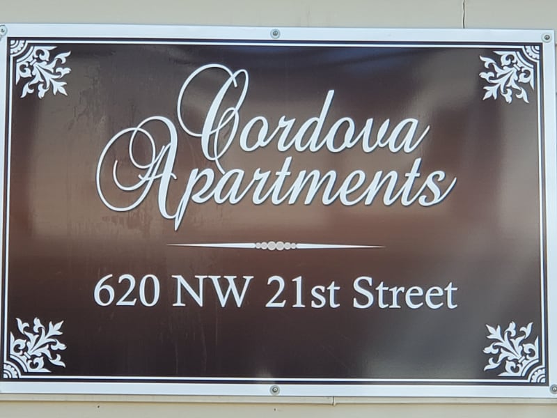 Building Photo - 620 NW 21st St