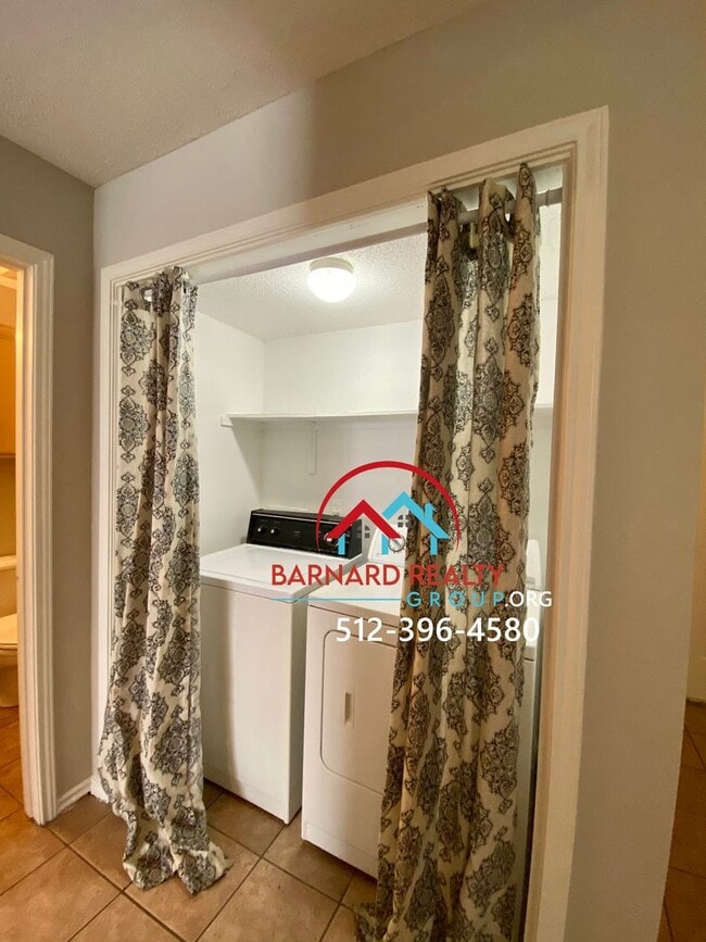 Building Photo - Available July 11: 3 bedroom, 2.5 Bath Duplex with Garage and Fenced Yard