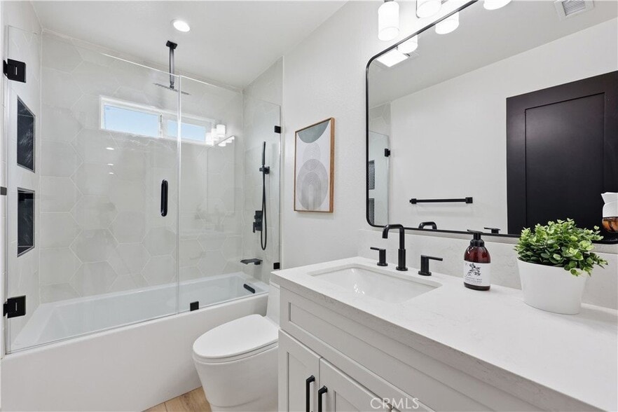 Building Photo - 12811 Chaplet Pl