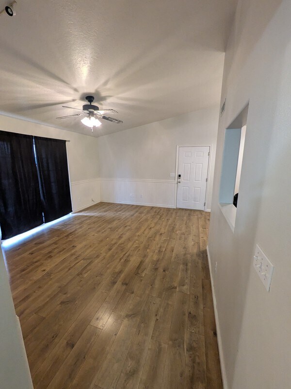 Building Photo - 1255 W 1520 N