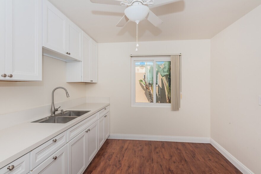 Building Photo - 4162 1/2 Alabama St