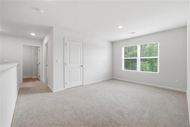 Building Photo - 6000 Screech Owl Dr