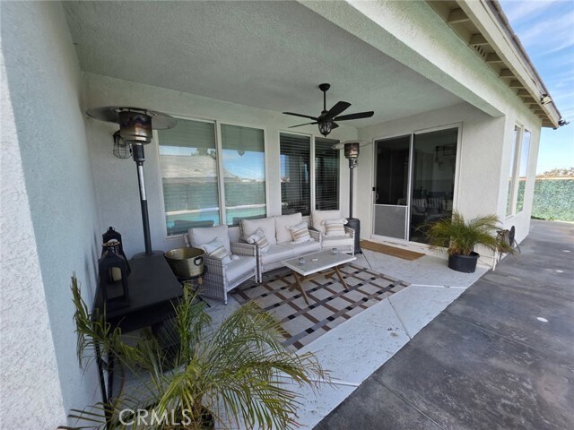 Building Photo - 15895 Green Acres Ct