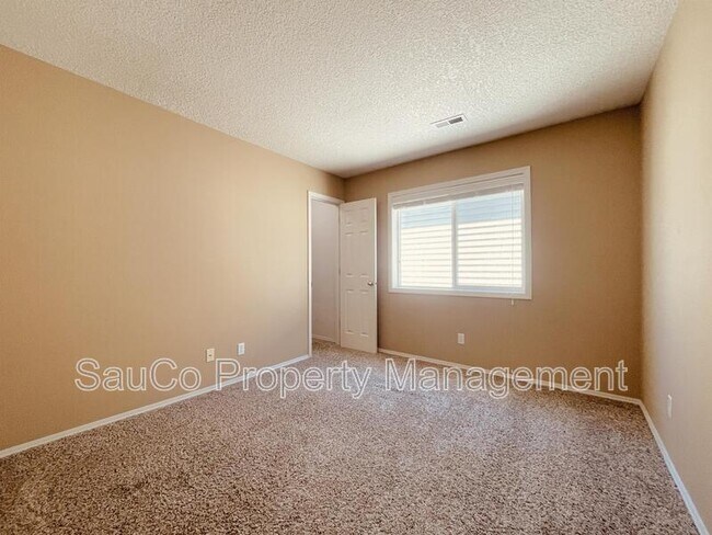 Building Photo - 15169 NW Twoponds Dr