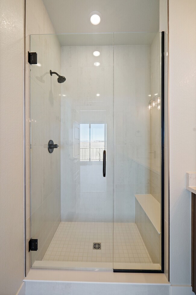 Building Photo - 10882 Lyric St