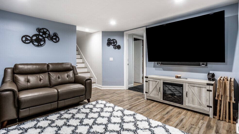 Basement - 5860 Primrose Ave
