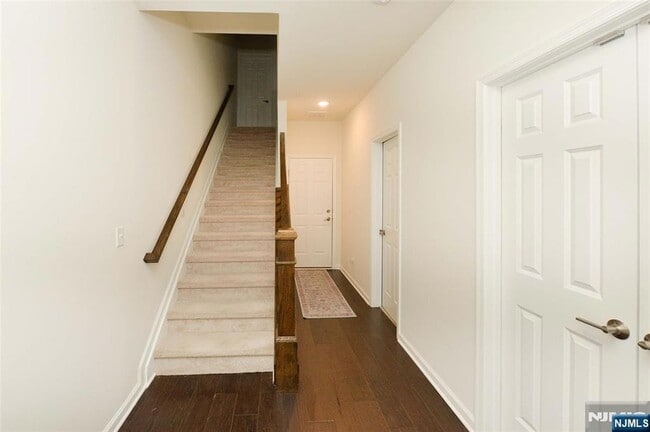 Building Photo - 12-48 Plaza Road Unit