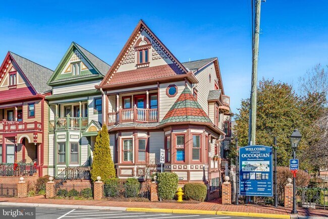 Building Photo - 211 Mill St