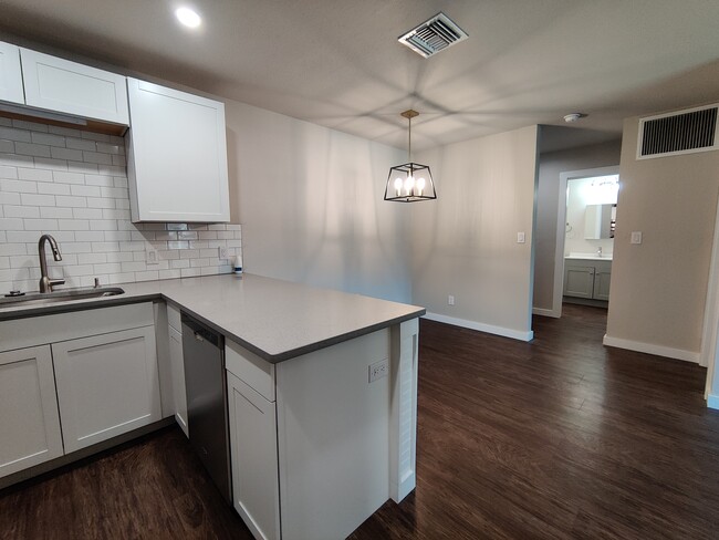 Kitchen & Dining area - 1814 26th St W