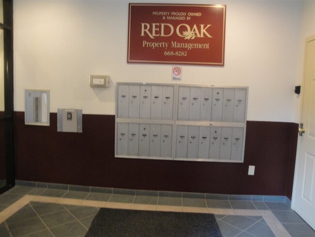 Building Photo - 30 Hanover St