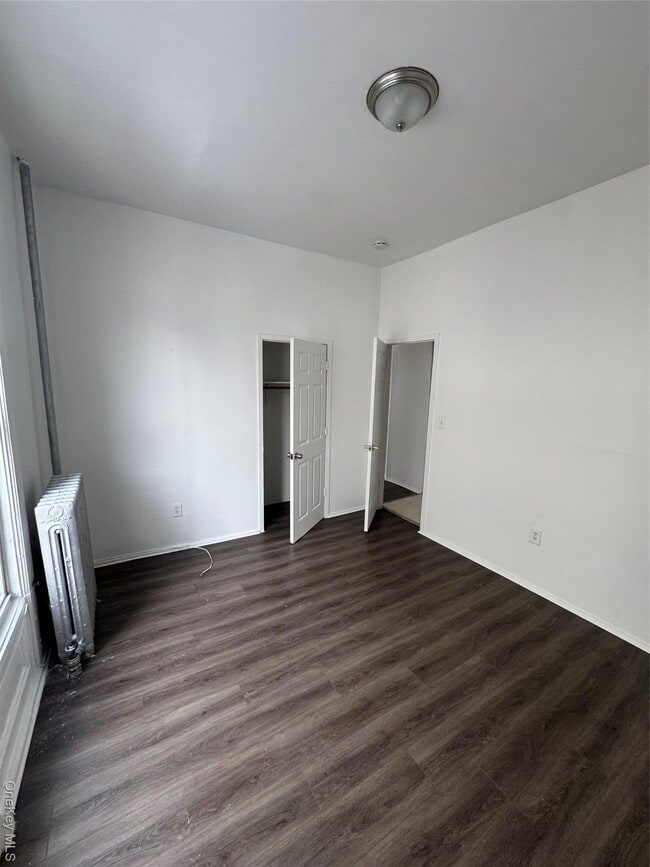 Building Photo - 238 S 3rd Ave