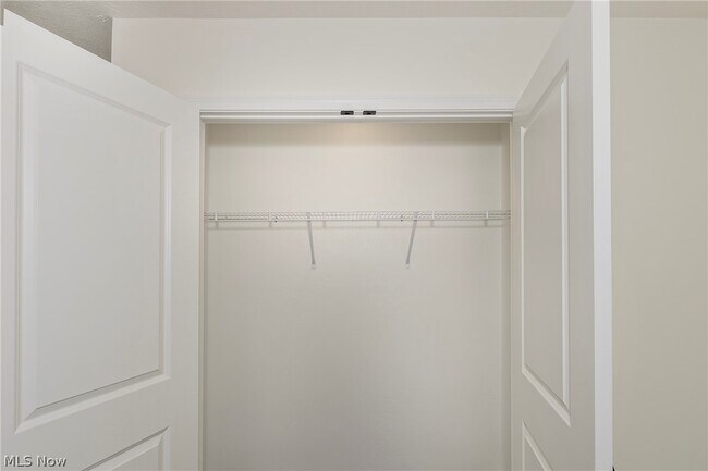 Building Photo - 2240 E 97th St