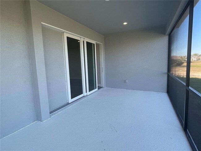 Building Photo - 6408 Wekiwa St