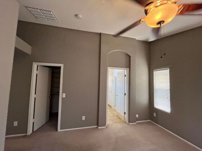 Building Photo - 3 Bedroom in Johnson Ranch Golf Community!