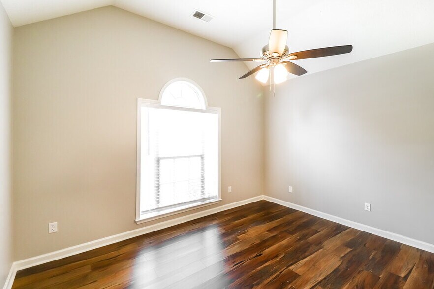 Building Photo - 9165 Acadia Pl