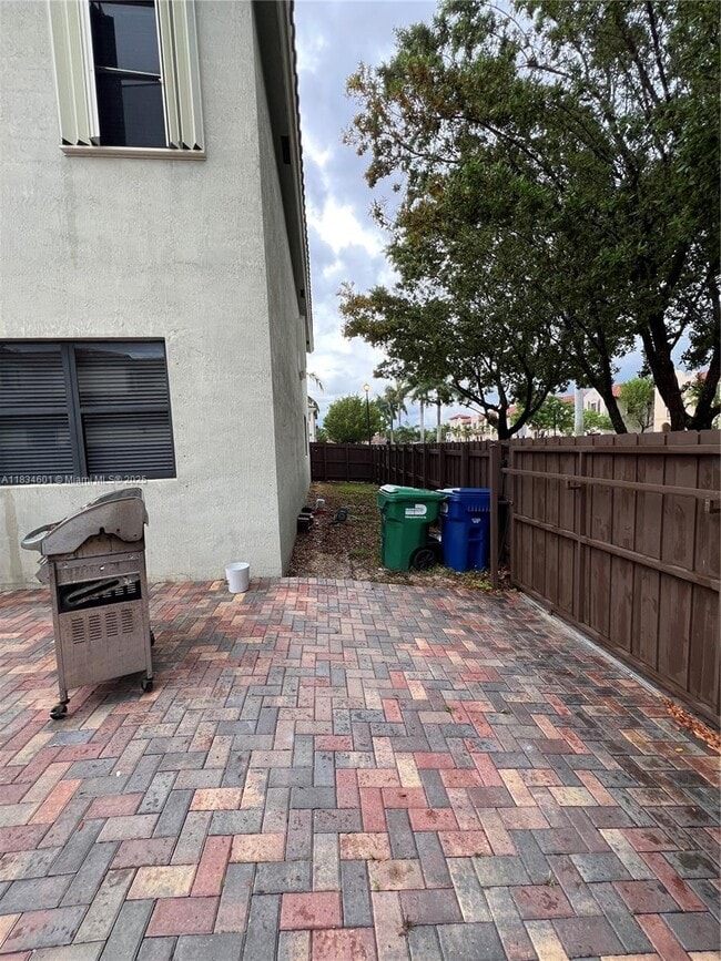 Building Photo - 15382 SW 173rd Ln