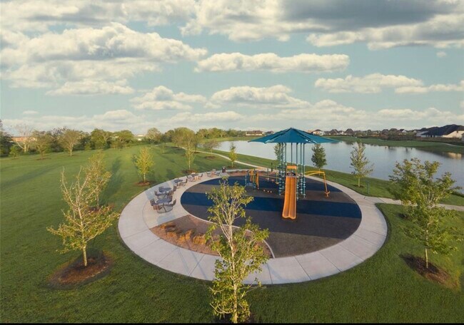 Building Photo - 4143 Champlain Wy